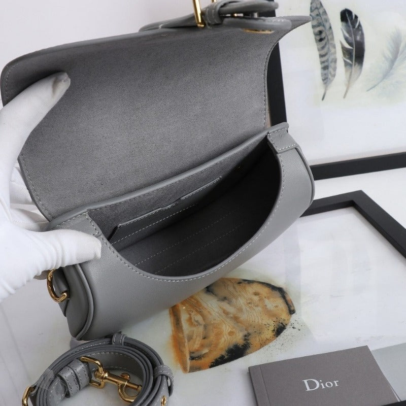 Bobby Handtasche, mittelgroß, Grau