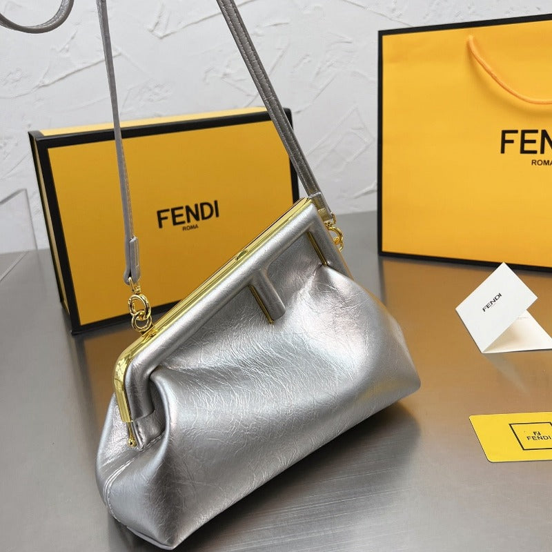Primer Bolso Pequeño Plata