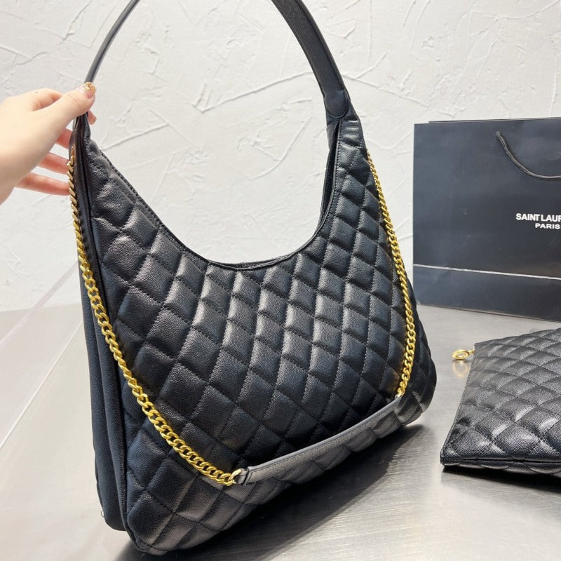 Bolsa de compras con patrón acolchado Gaby en color negro