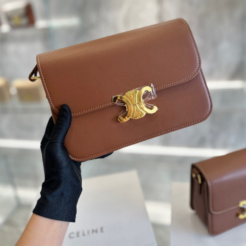 Bolso Triomphe para adolescentes en color marrón