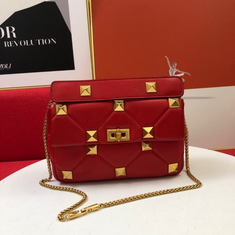 Rivet Shoulder Purses Bag With Chain Red