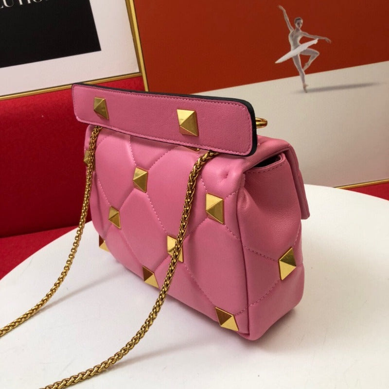 Rivet Shoulder Purses Bag With Chain Pink