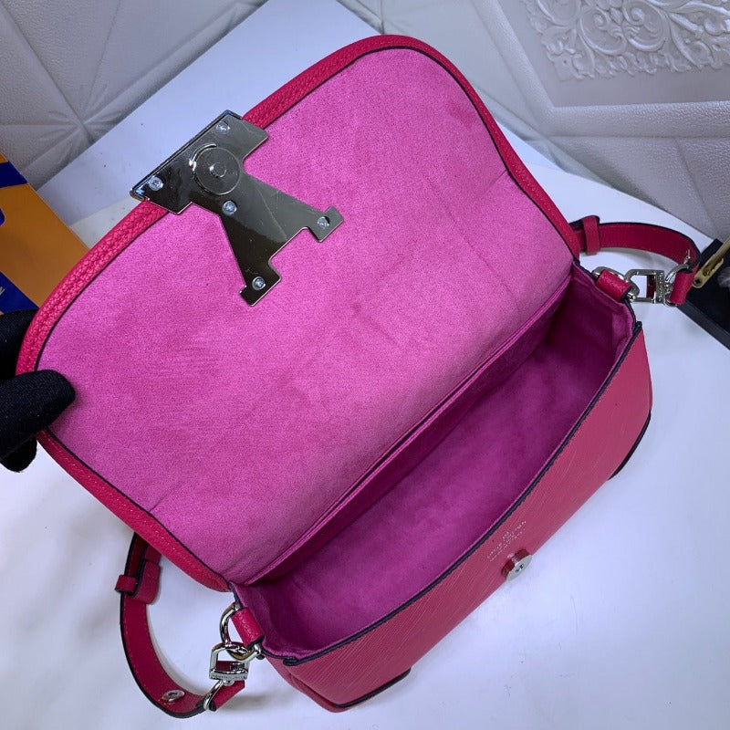 Buci  Shoulder Bag Pink