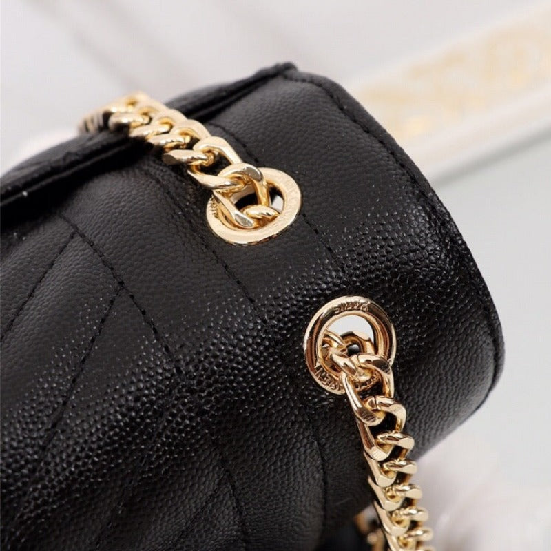 Envelope Chain Bag Black