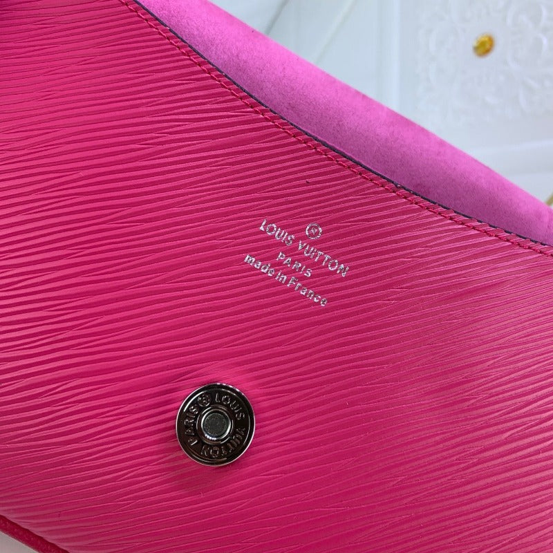 Buci  Shoulder Bag Pink