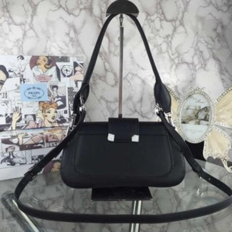 Sidonie Shoulder Bag Black New