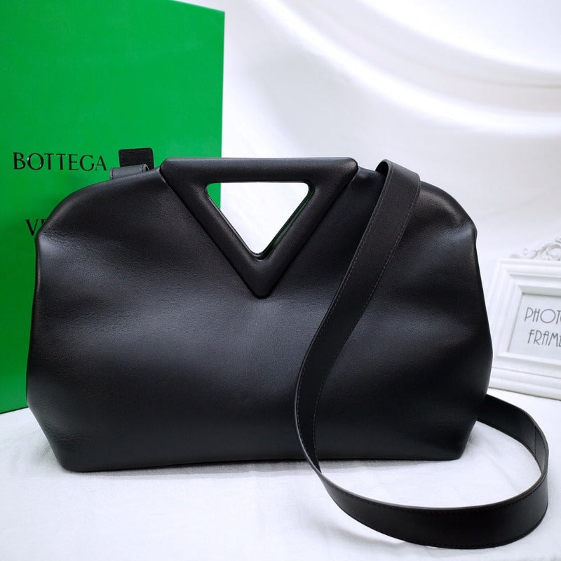 Triangle  Shoulder Bag Black