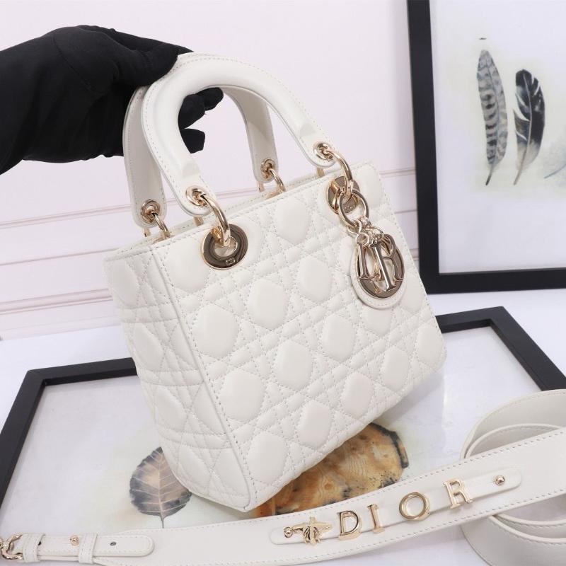 Lady Handbag White 1