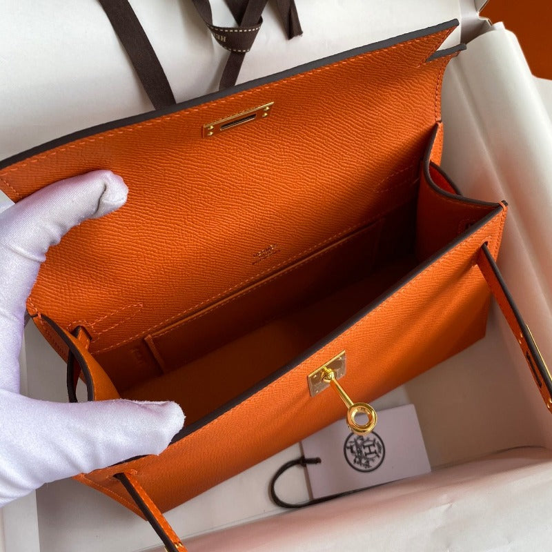 Kelly Pochette Handbag Orange