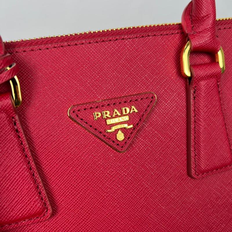 Galleria Saffiano Leather Bag Red