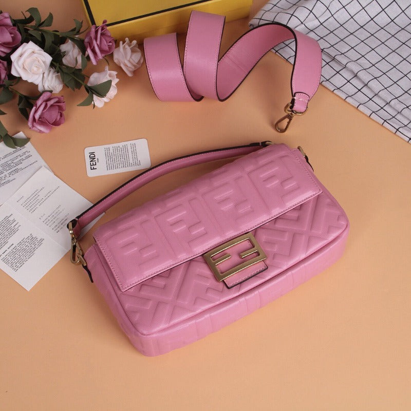 Baguette Nappa Shoulder Bag Pink