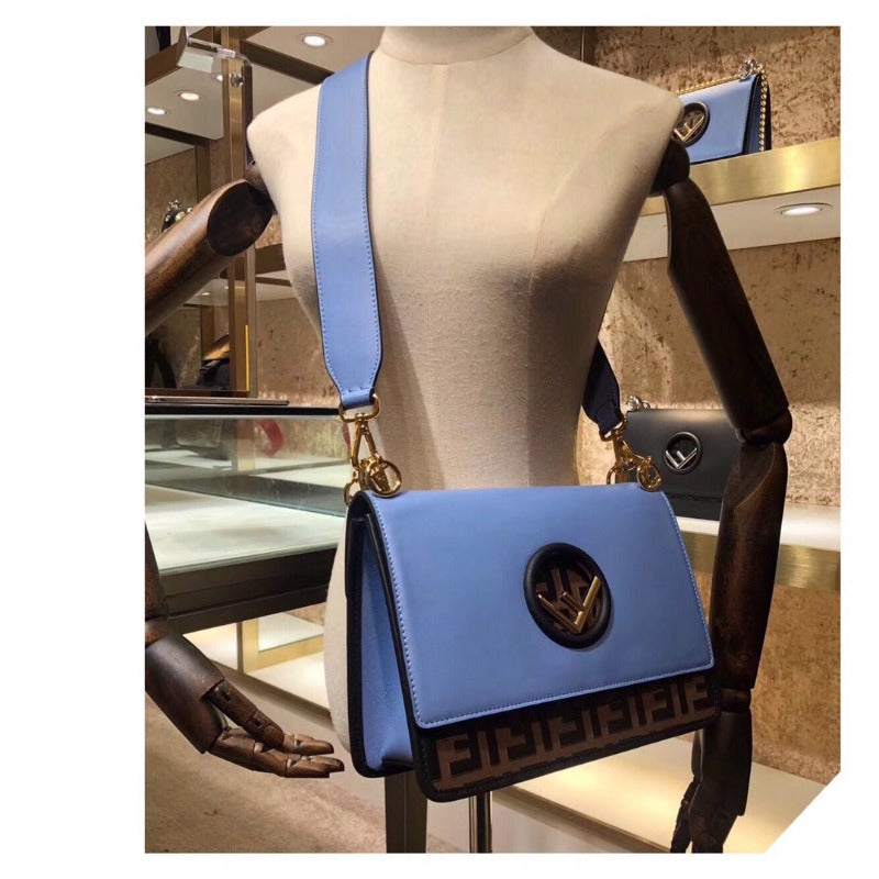 Kan Shoulder Bag Blue