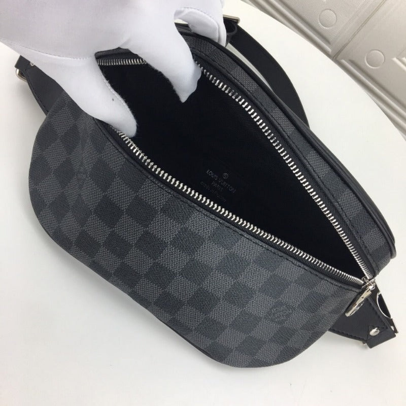 Campus-Gürteltasche Damier Infini Grey