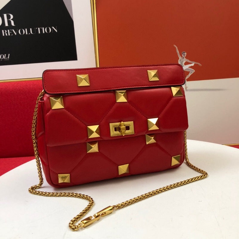 Rivet Shoulder Purses Bag With Chain Red