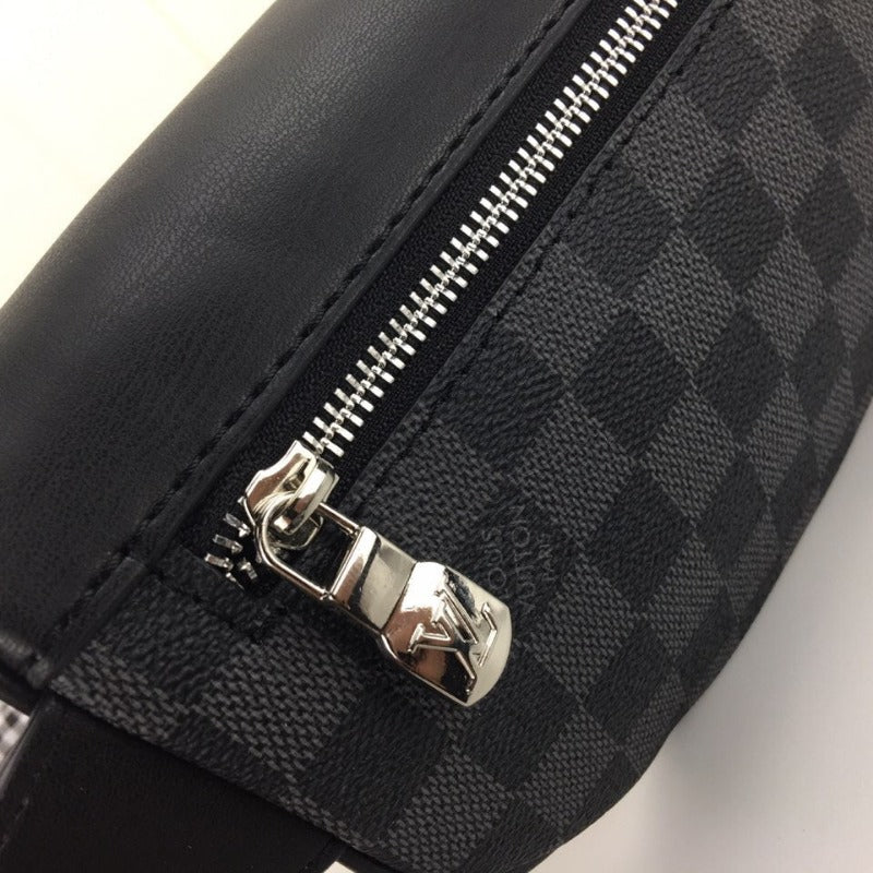 Campus-Gürteltasche Damier Infini Grey