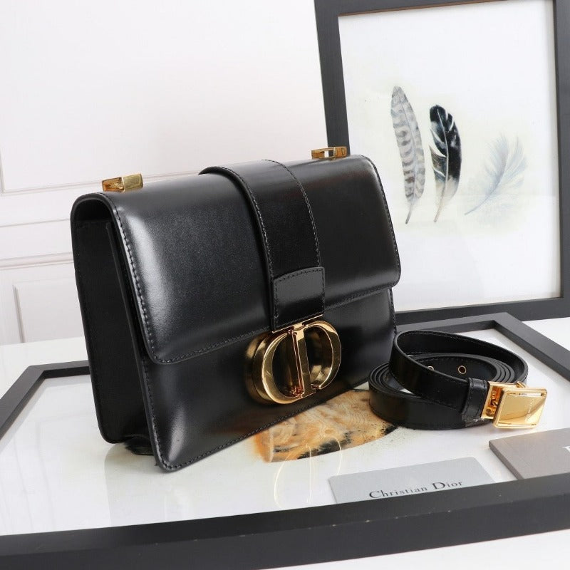 Montaigne Handbag Black