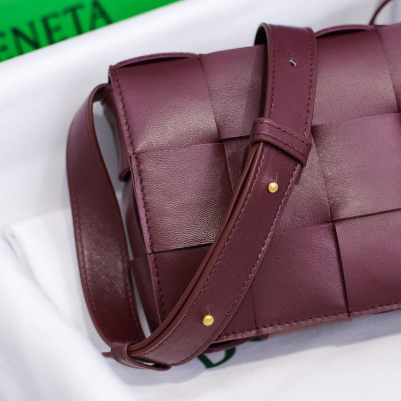 Cassette Shoulder Bag Marsala