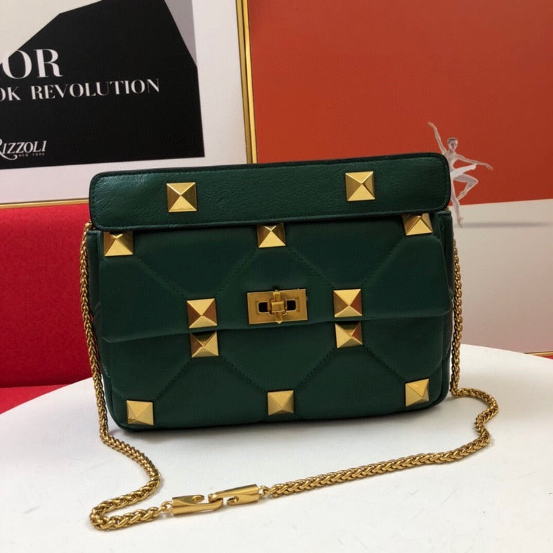 Rivet Shoulder Purses Bag With Chain Green