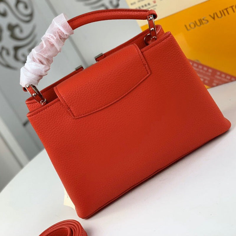 Capucines  Handbag Red