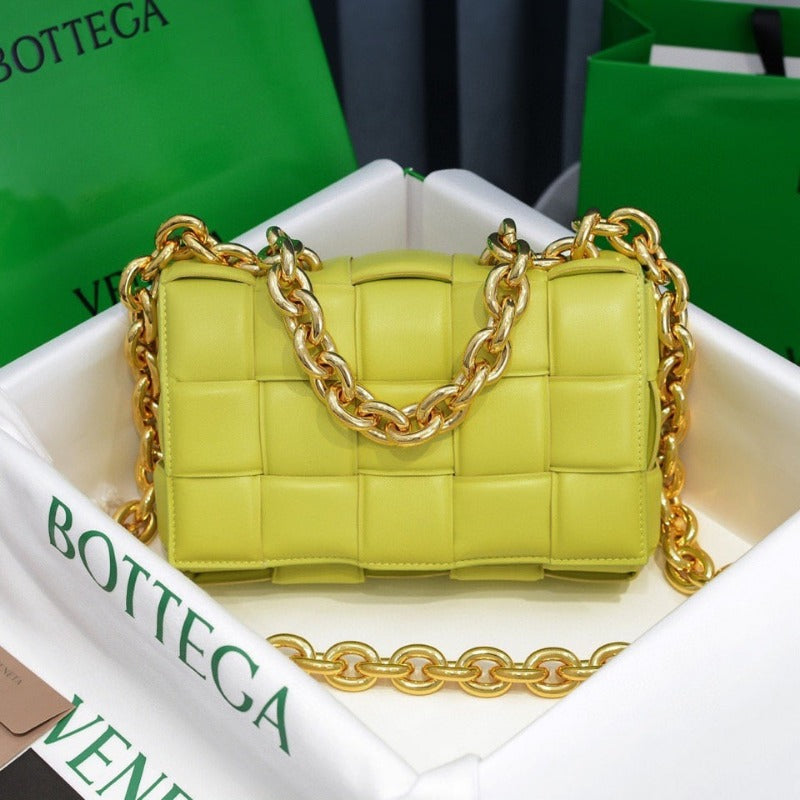 Cassette Shoulder Chain Bag Lime