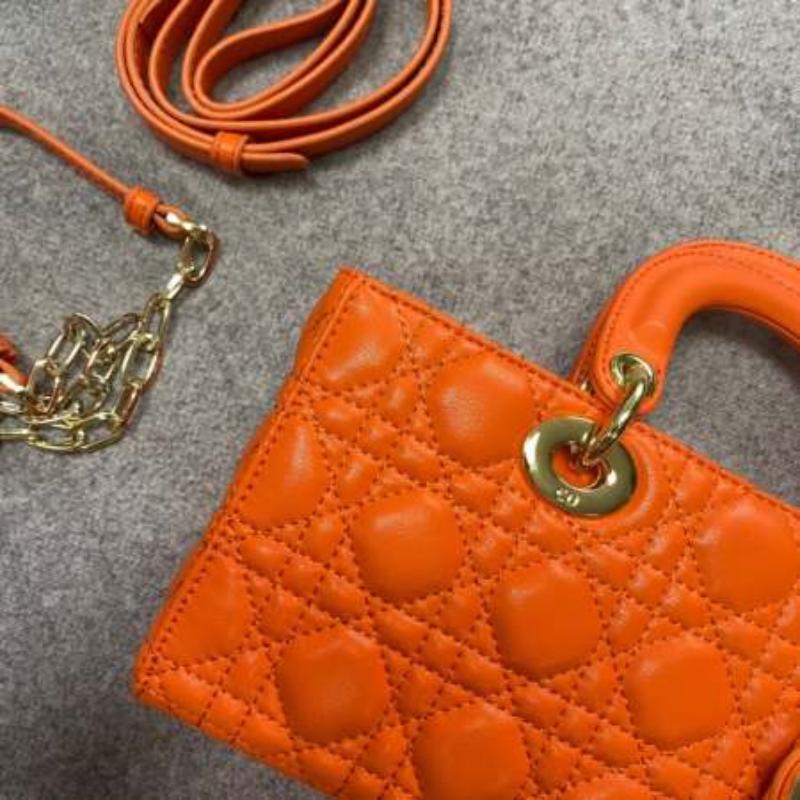 Medium D-Joy Handbag Orange