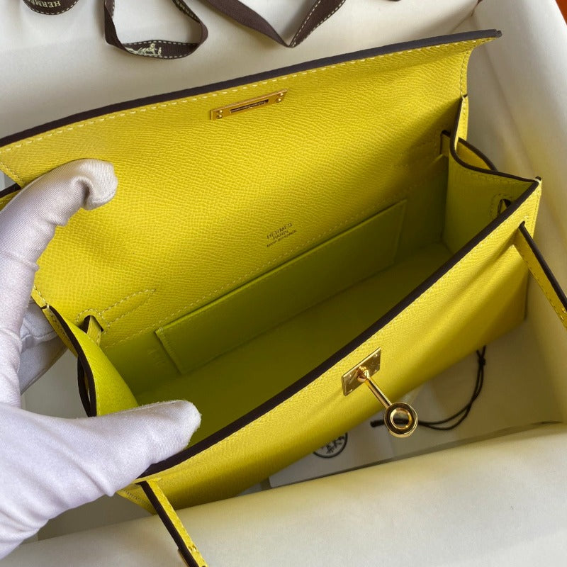 Kelly Pochette Handbag Yellow