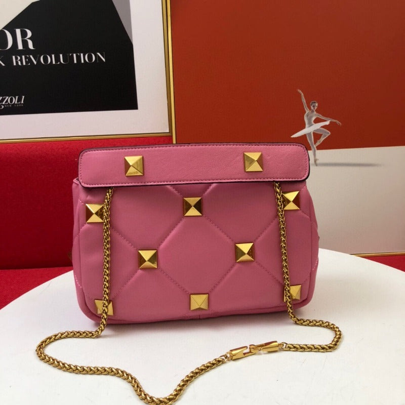 Rivet Shoulder Purses Bag With Chain Pink