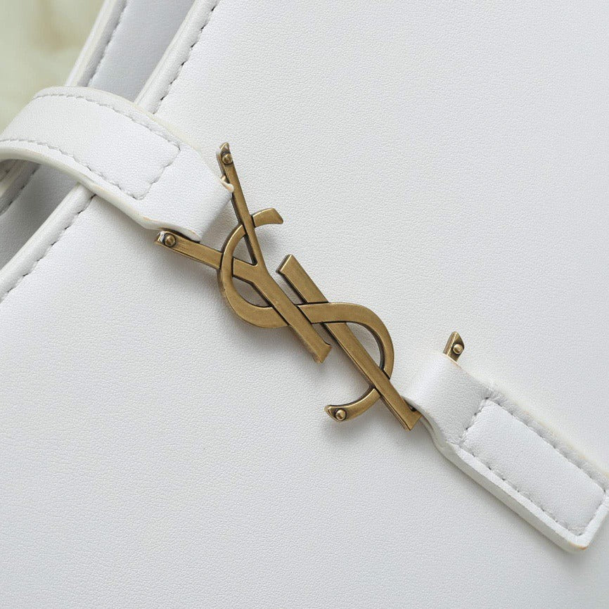 Hobo Logo-plaque Shoulder Bag White