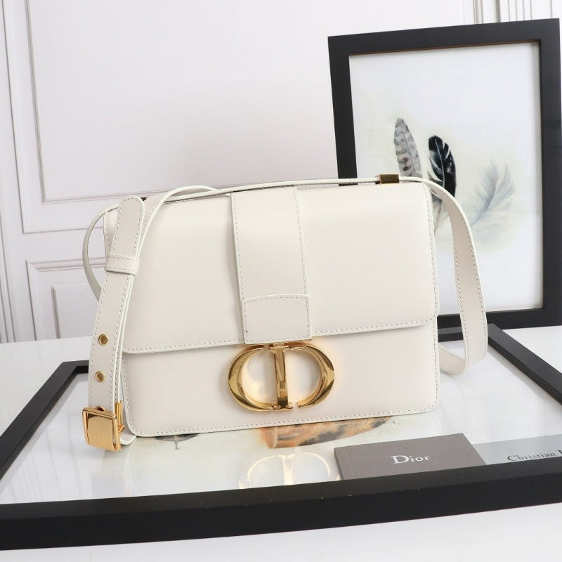 Montaigne Handbag White