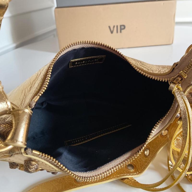 Kleine Tasche Le Cagole in Goldfarbe