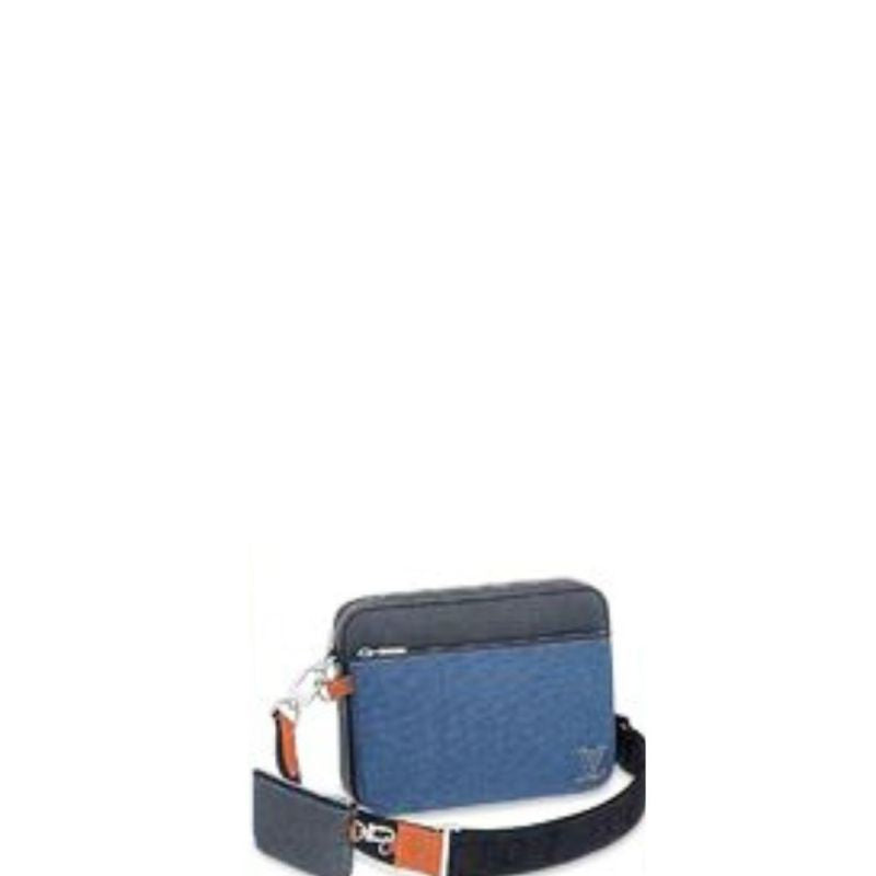 Trio Messenger Bag Blue