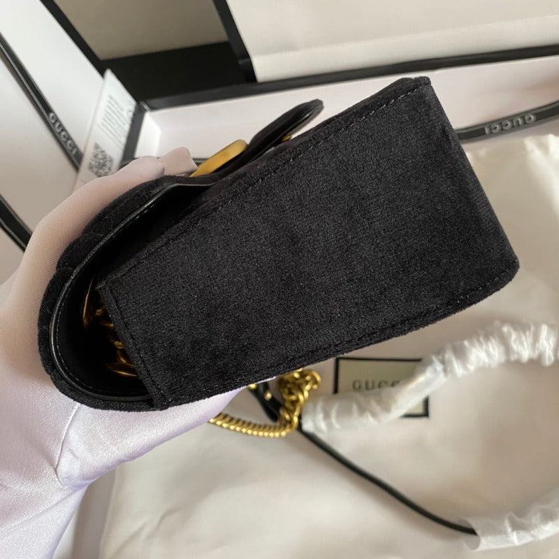 Marmont Shoulder Messenger Bag Black Velvet