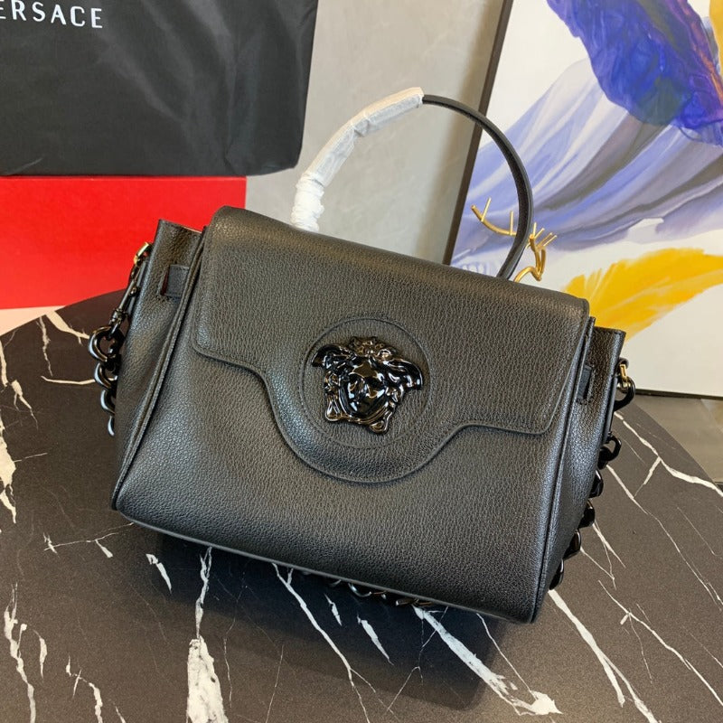 La Medusa Handtasche mit Henkel in Ultraschwarz