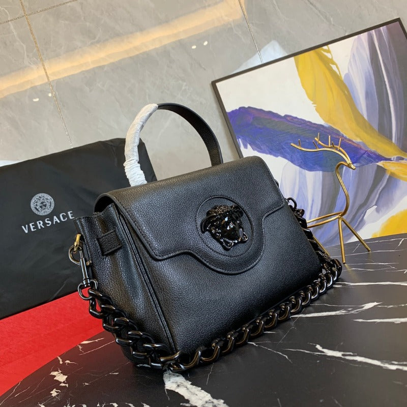 La Medusa Handtasche mit Henkel in Ultraschwarz