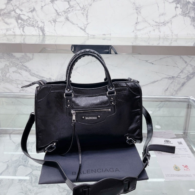 Classic City Handbag Black