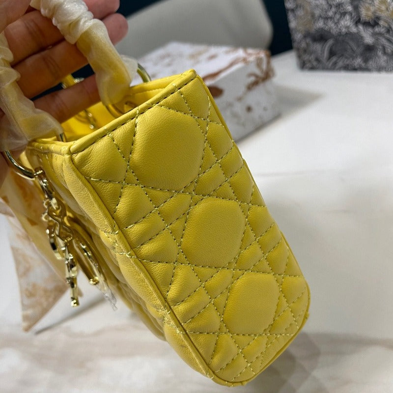 Medium D-Joy Handbag Yellow