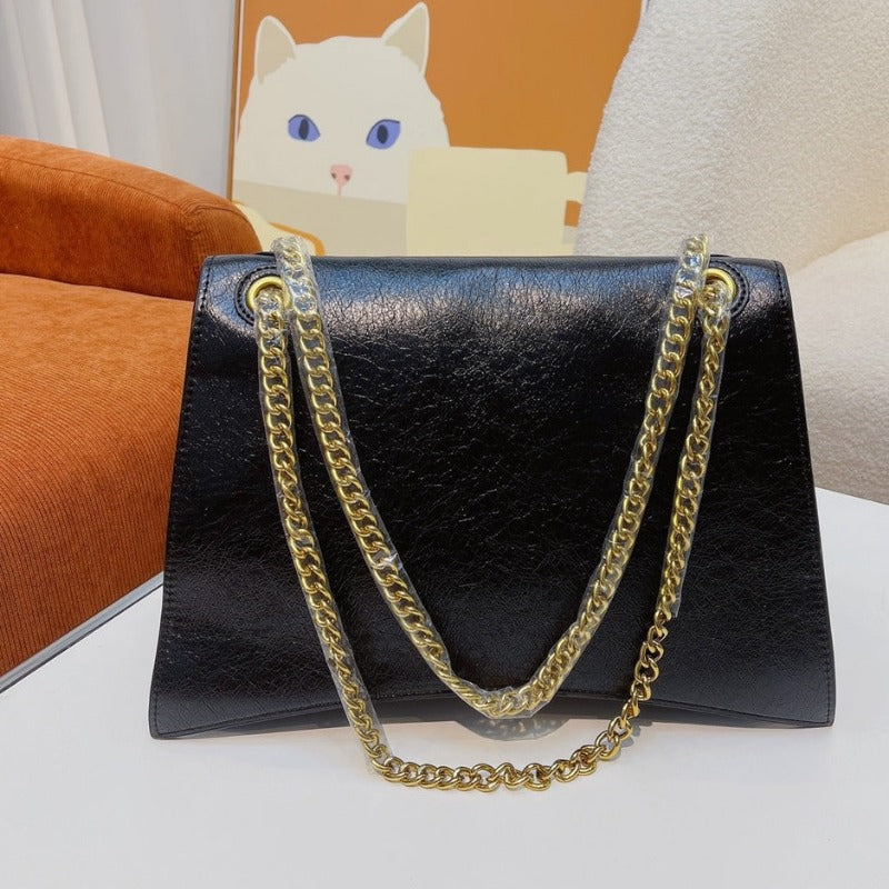 Women's Crush  Chain Bag in Black