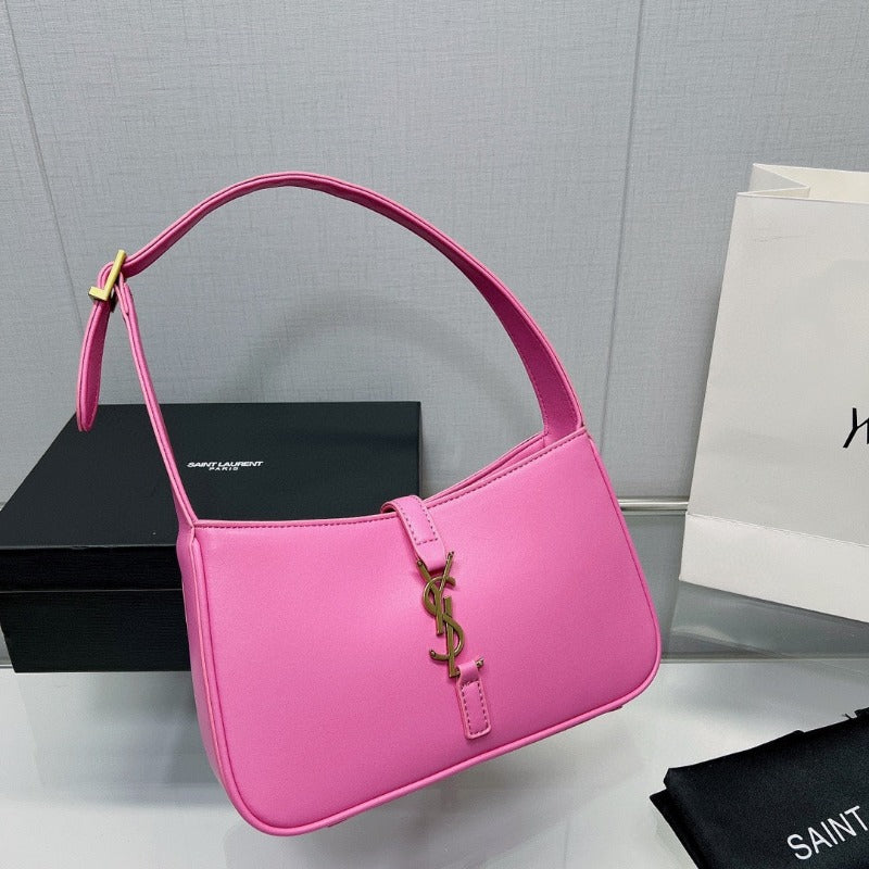 Hobo Logo-plaque Shoulder Bag Pink