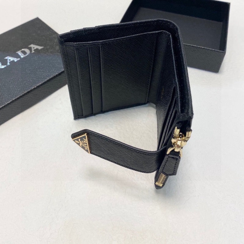 Logo-Plaque Saffiano Wallet Black