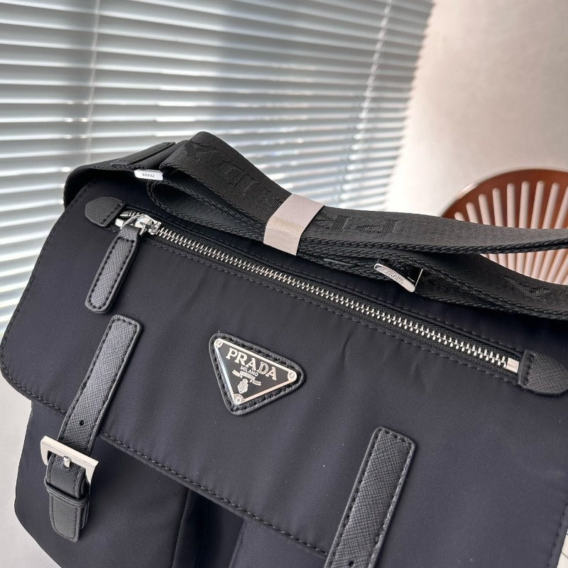 Nylon Shoulder Bag Black