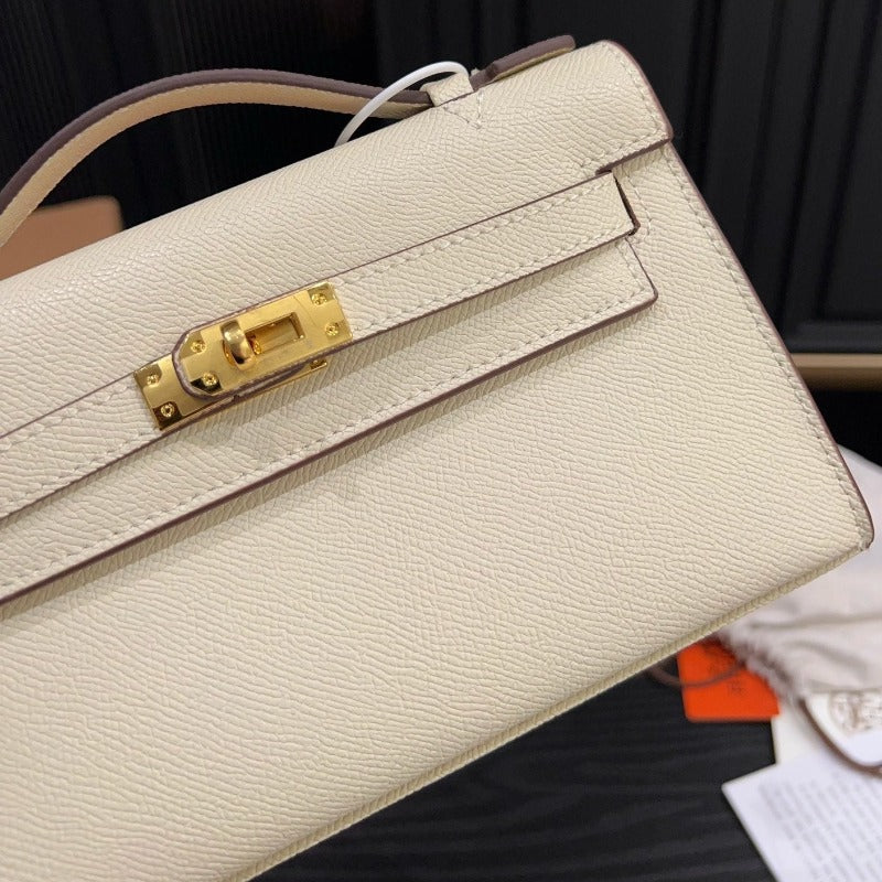 Kelly Pochette Handbag Ivory