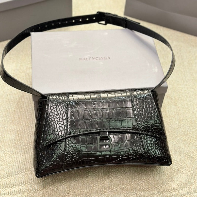 DownTown Shoulder Bag Ultra Black Croc