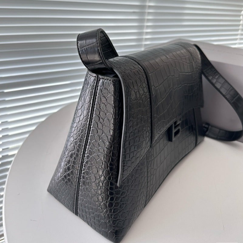 DownTown Shoulder Bag Ultra Black Croc