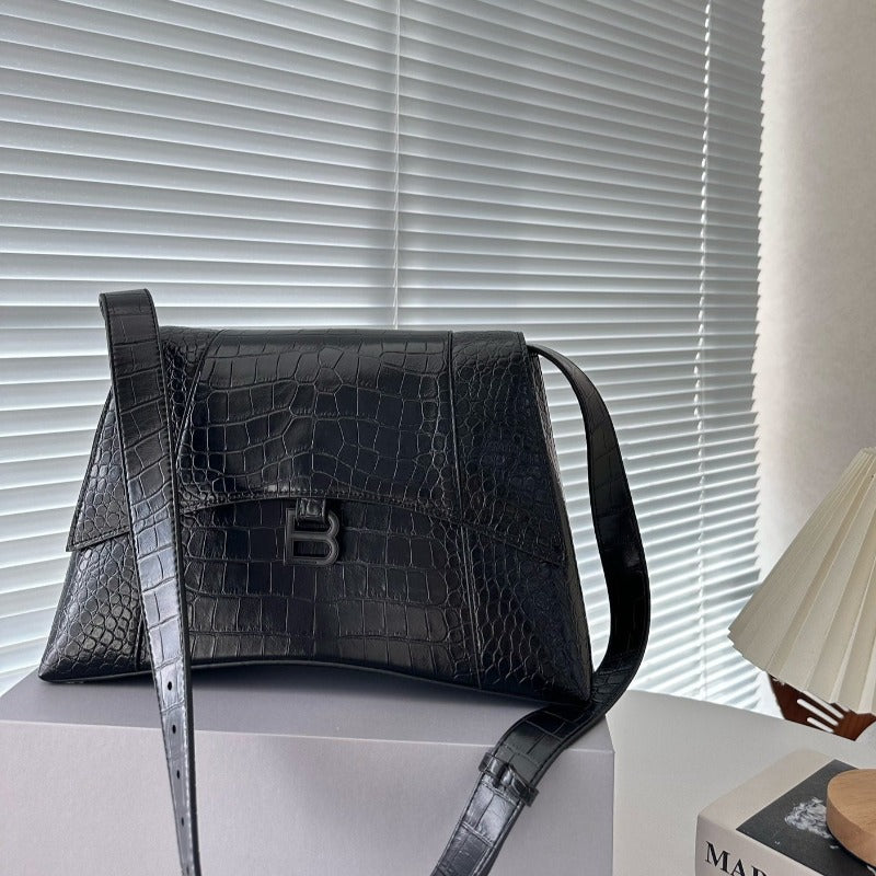 DownTown Shoulder Bag Ultra Black Croc