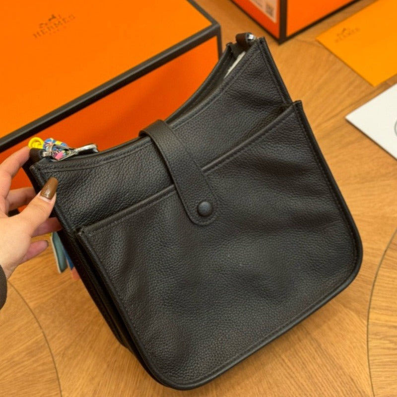 Evelyne Shoulder Bag Black