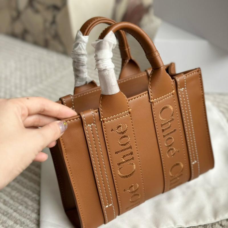 Woody small soft leather tote bag Ginger