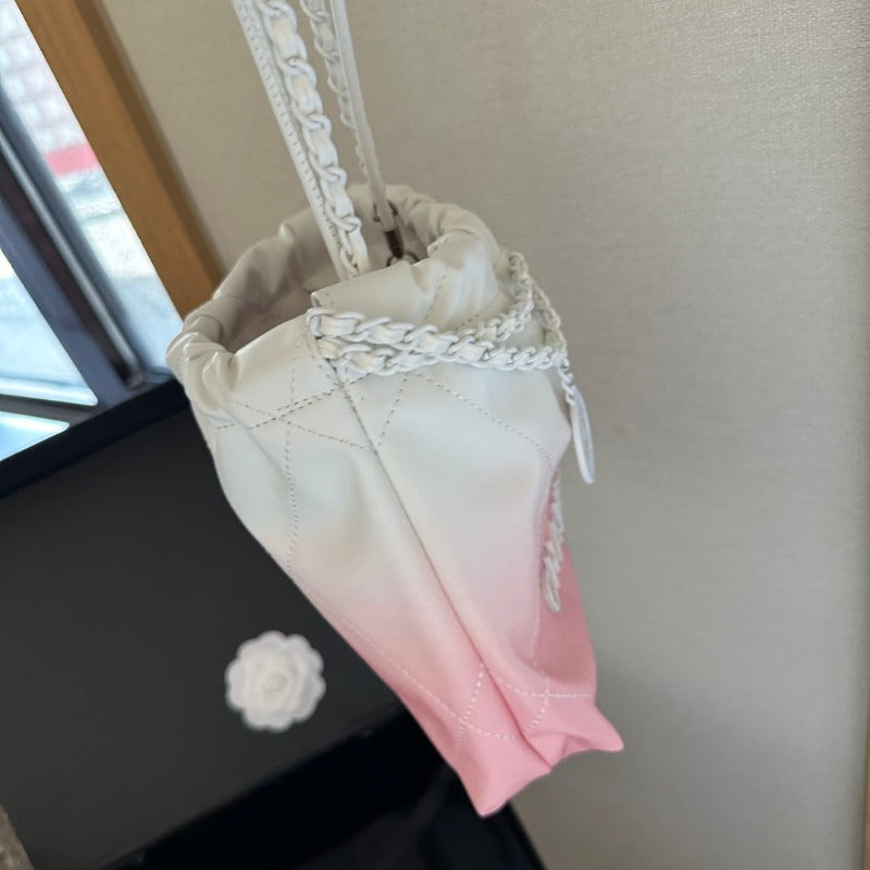 22 Mini Handtasche Weiß und Pink Ombre