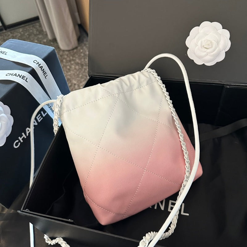 22 Mini Handtasche Weiß und Pink Ombre