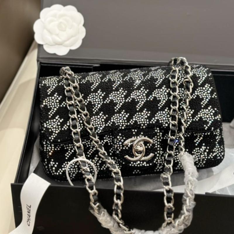 Small Flap Bag with rhinestones Black/White New