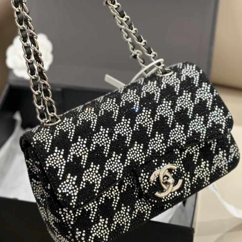 Small Flap Bag with rhinestones Black/White New